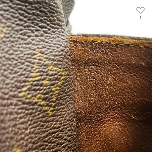 Authentic Louis Vuitton  Monogram crossbody bag - Picture 7 of 10